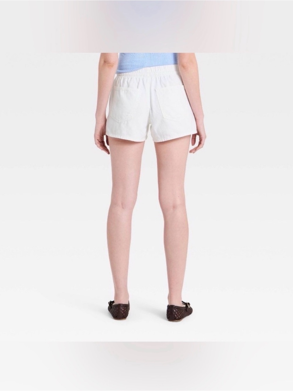 Universal Thread Women’s Mid-Rise Linen-Blend Pull-On Denim Shorts